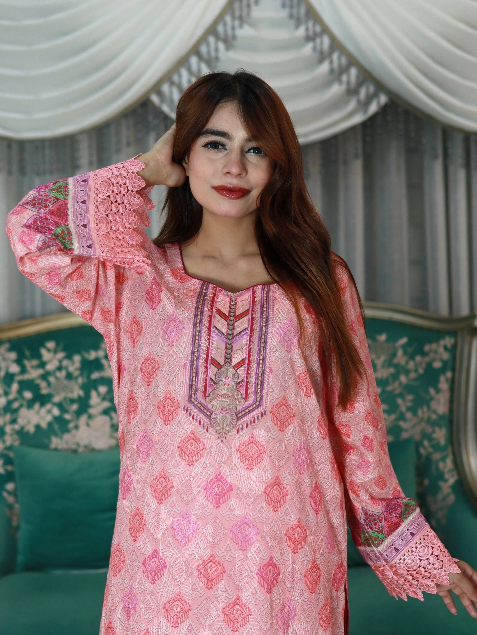 INDIAN INSPIRED MANNAT LAWN PINK (5)