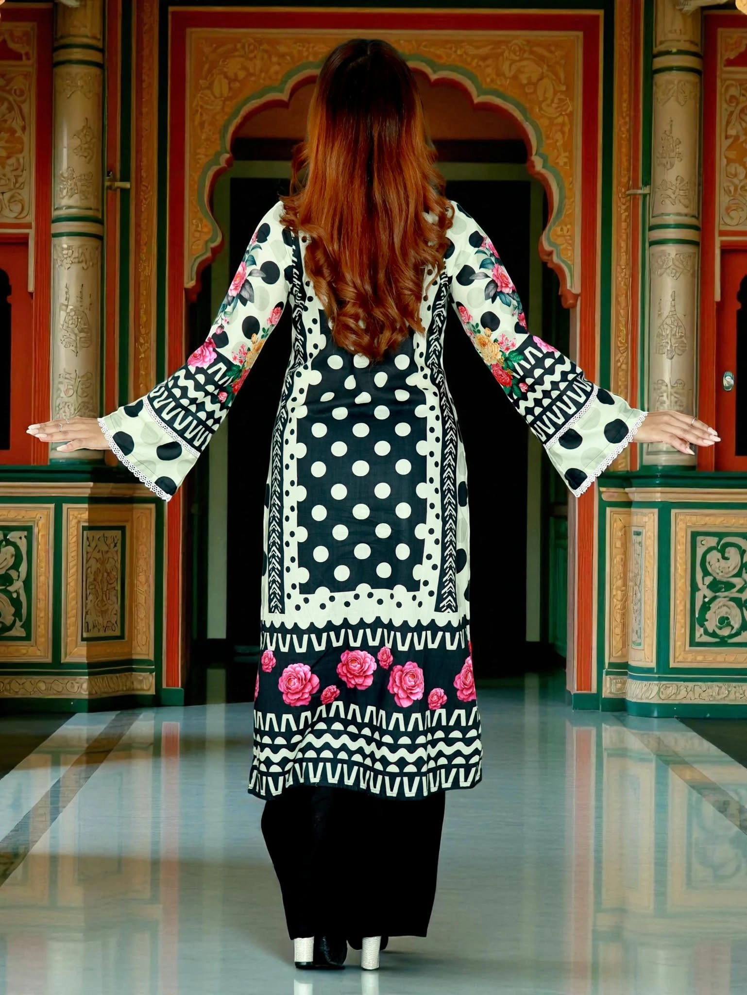 PAKISTANI INSPIRED MALHAR LAWN CODE 201 BLACK (1)